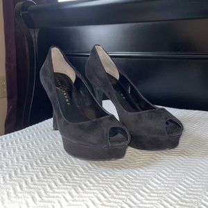 Whisker Suede Pumps